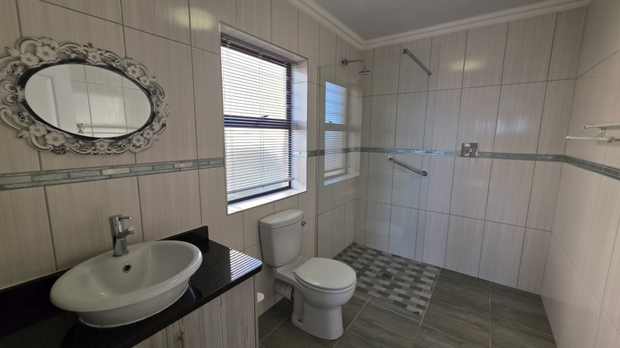 3 Bedroom Property for Sale in Seemeeu Park Western Cape